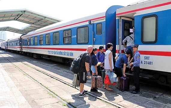 Ngành đường sắt giảm giá vé tàu đến 40% vào dịp hè